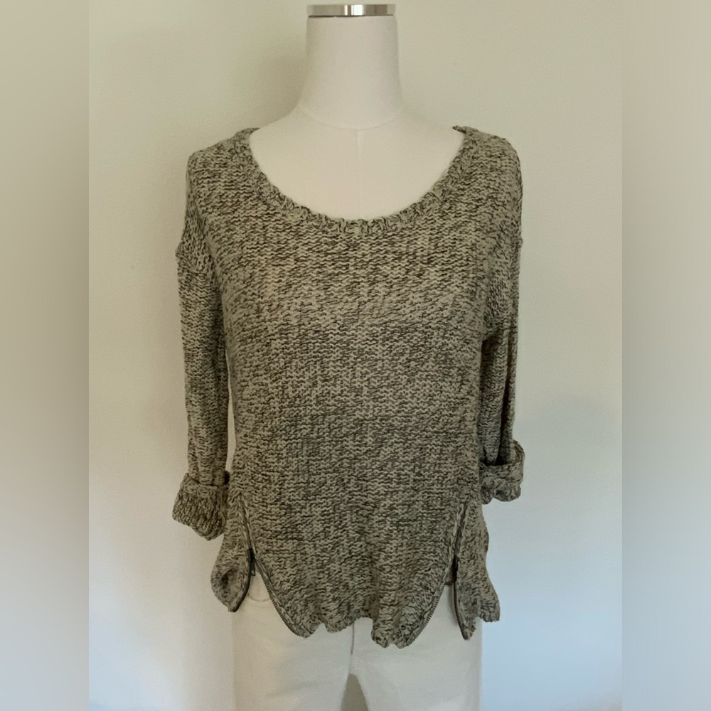 Quinn Cotton Sweater with Zipper Detail - Women’s M